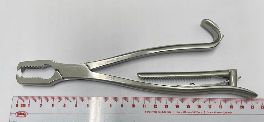Kẹp giữ xương phẫu thuật Kern có khóa, 21cm Hilbro 28.1002.21