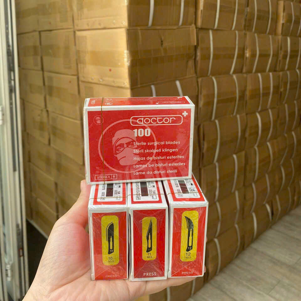 Lưỡi dao mổ DOCTOR số 12
